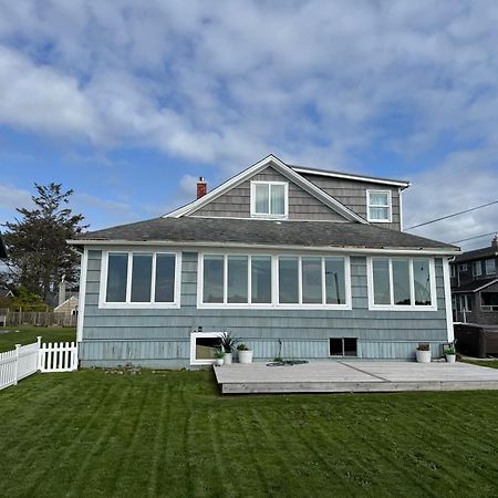 Seaside Beach Front House On The Promenade Esterno foto